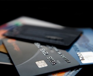 Carta di debito, di credito, prepagata o revolving?